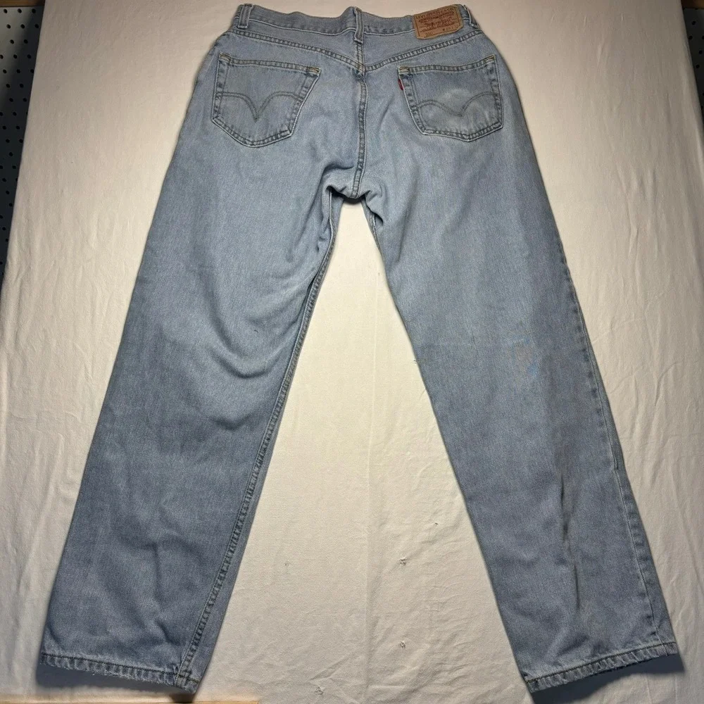 VTG Levi's 550 Jeans Mens 34x32 Fits 33x31 Light Blue Relaxed Fit Denim Fade